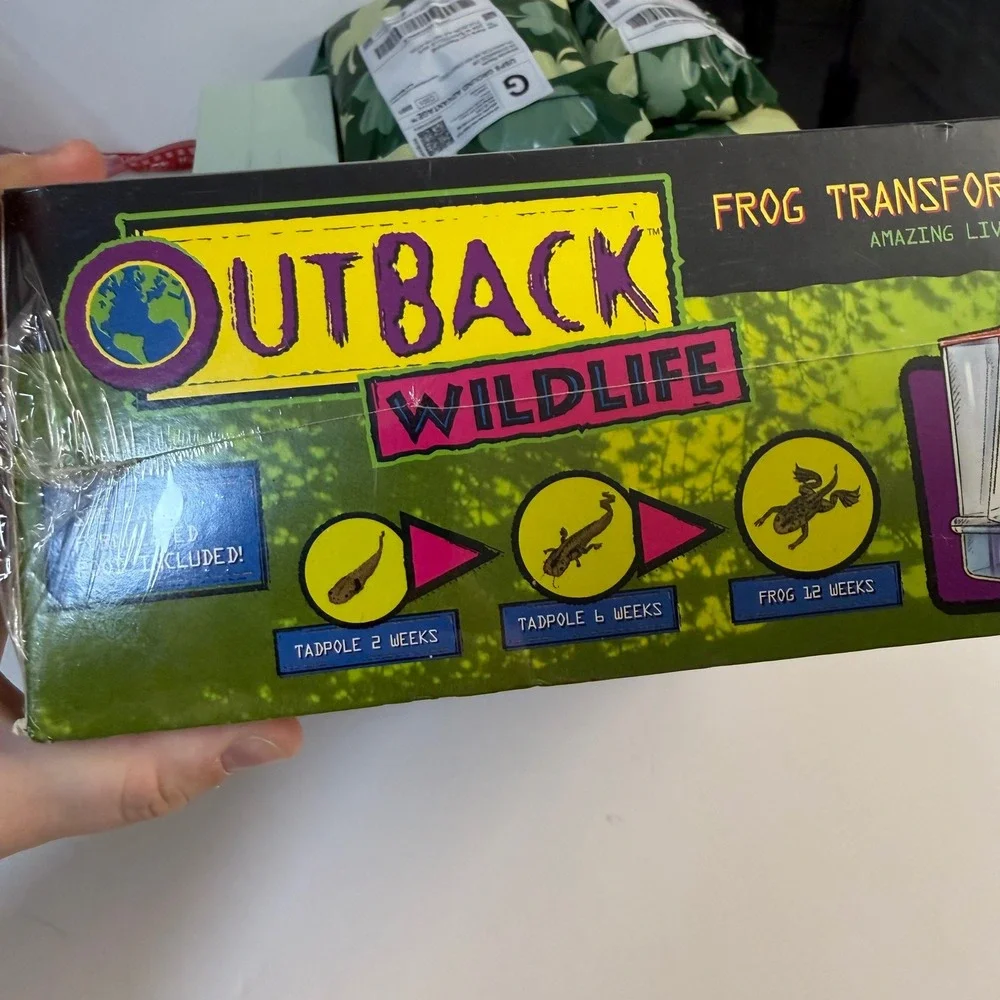 New Vintage NSI Outback Wildlife Frog  Transformation Station Habitat Kit Seal